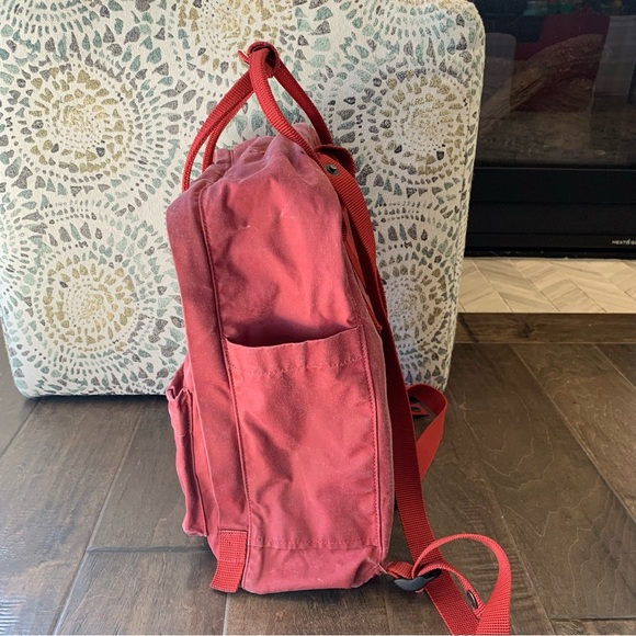 Fjallraven Kanken Backpack - Picture 9 of 14